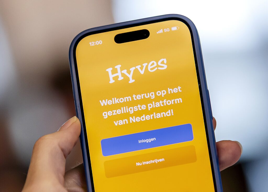 hyves op telefoon